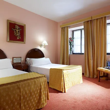 Hotel Crisol Monasterio De San Miguel