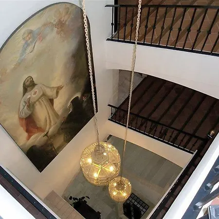 Hotel Crisol Monasterio De San Miguel 4*