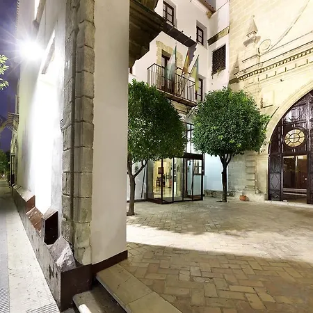 Hotel Crisol Monasterio De San Miguel 4*